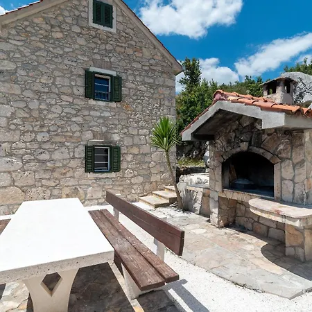 Hotel Grandpa's Heritage Kastel Stafilic