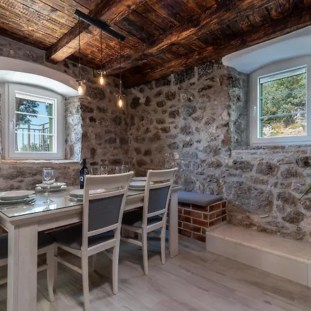 Grandpa's Heritage Hotel Kastel Stafilic